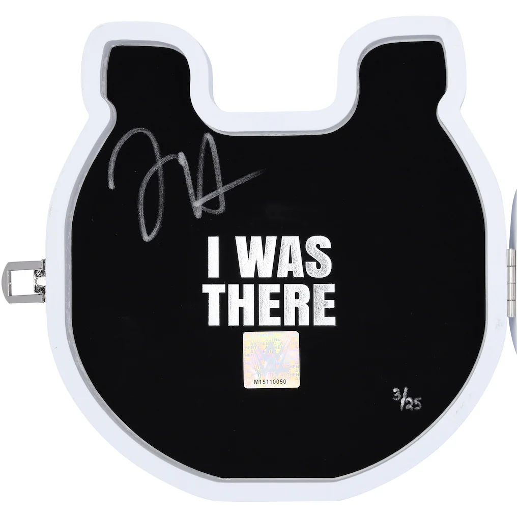 Jey Uso WWE Autographed 2025 Royal Rumble Horseshoe Mini Title - Limited Edition of 25 - Image 3